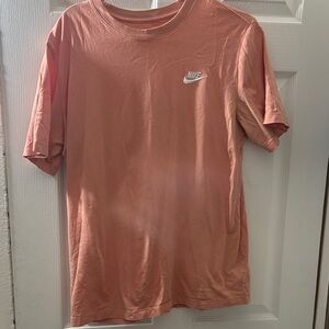Nike Men's Peach Short Sleeve Tee